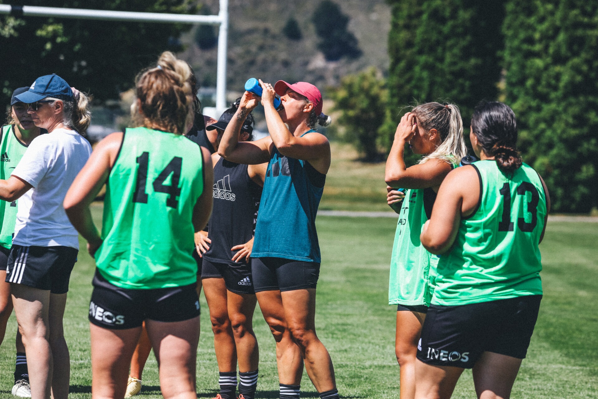 Dr Kirsty Fairbairn handing out the fluids during Black Ferns rugby training.