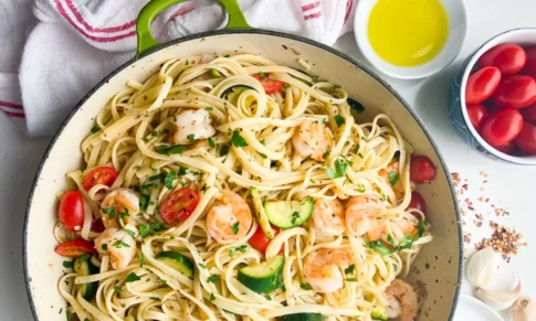 Chili Prawn Linguine